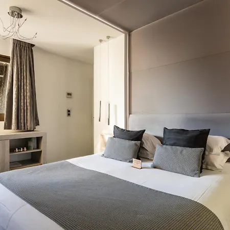 Cezanne Hotel-2